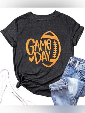 🏈 Game Day Football Graphic Tee T-Shirt Charcoal Gray Orange Comfy Tee 2XL 🏈